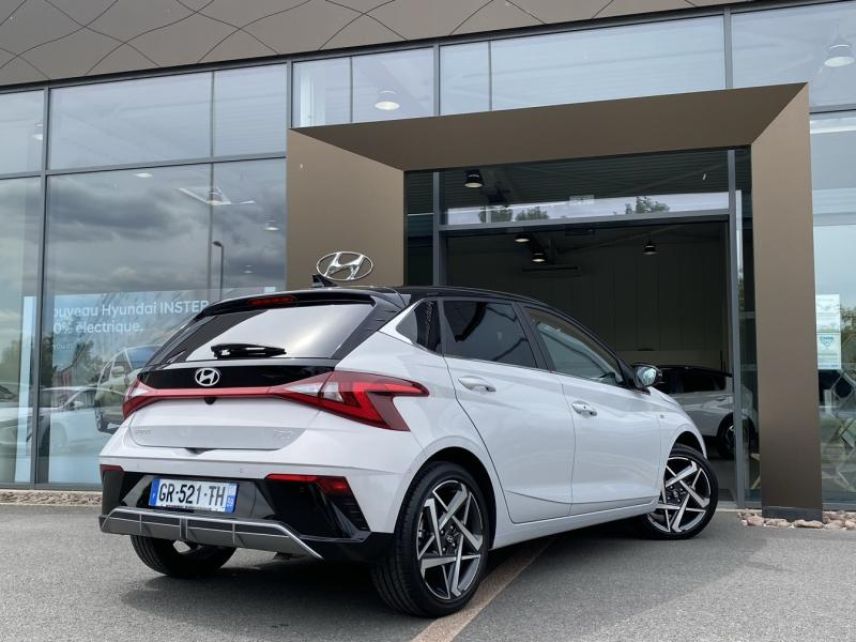 59640 : Hyundai Dunkerque - Europ&#039;Auto - HYUNDAI i20 - i20 - Lumen Gray Métal/Toit+rétros Black - Traction - Essence/Micro-Hybride