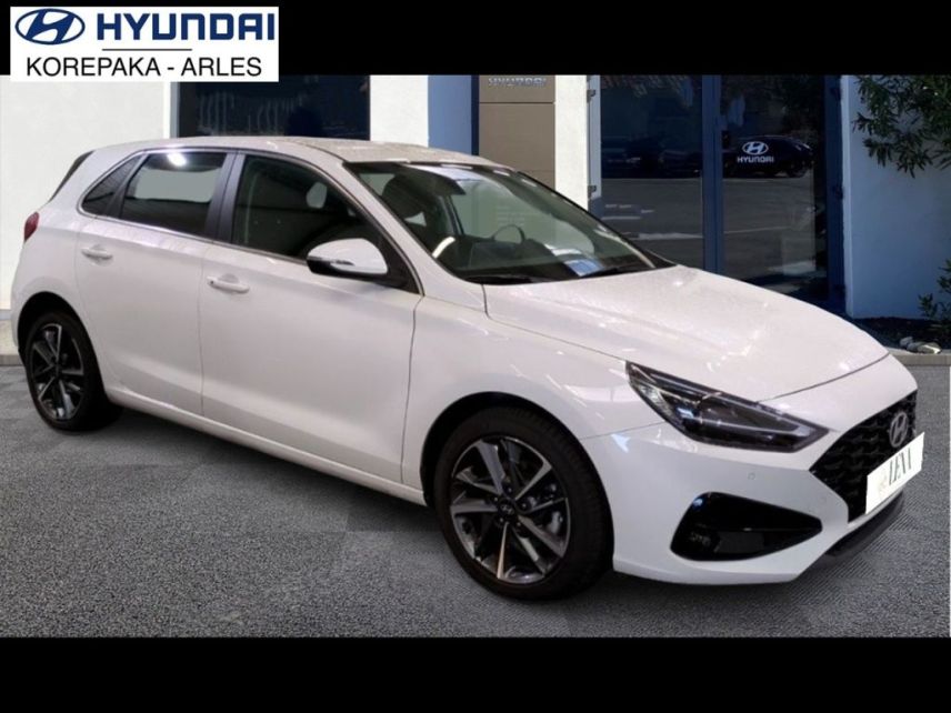 13200 : HYUNDAI Arles - Lexa Automobile - HYUNDAI i30 Creative - i30 III - Blanc - Boîte séquentielle - Essence sans plomb