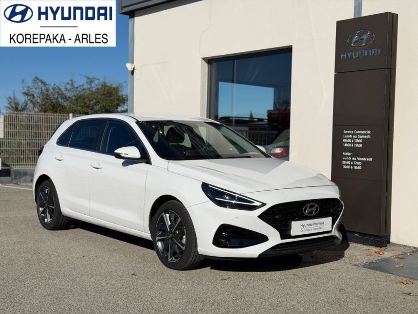 13200 : HYUNDAI Arles - Lexa Automobile - HYUNDAI i30 Creative - i30 III - Blanc - Boîte séquentielle - Essence sans plomb