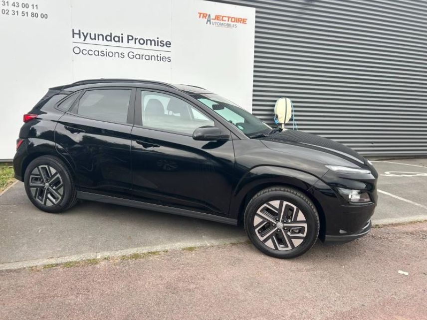 14100 : Hyundai Lisieux - Trajectoire Automobiles - HYUNDAI Kona - Kona - Phantom Black Métal - Traction - Electrique