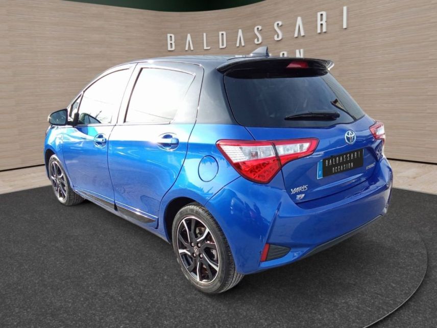 83130 : Hyundai Toulon - Autodif SAS - Groupe BALDASSARI - TOYOTA YARIS HYBRIDE MC2 Collection - YARIS III - Bleu - Automate à fonct. Continu - Essence / Courant électrique