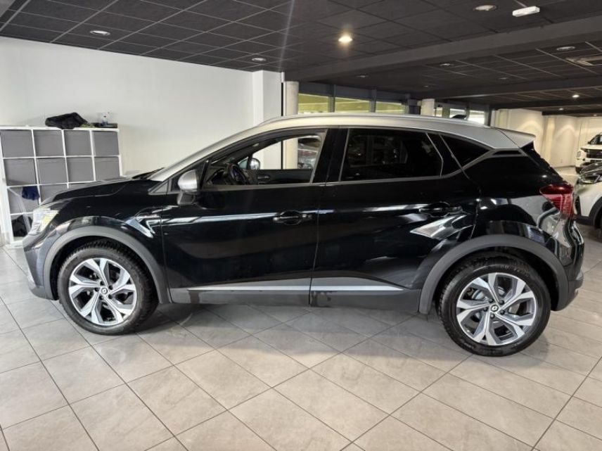 57200 : Hyundai Sarreguemines - Theobald Automobiles - RENAULT Captur - Captur - Noir Etoile - Traction - Essence/Micro-Hybride
