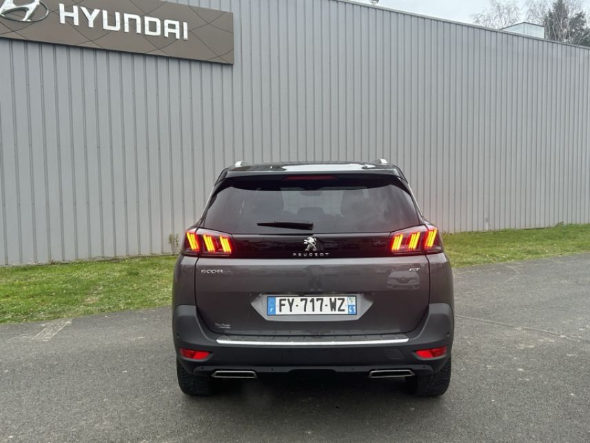 41000 : Hyundai Blois - Mondial Auto - PEUGEOT 5008 - 5008 - Gris Platinium (M) - Traction - Essence