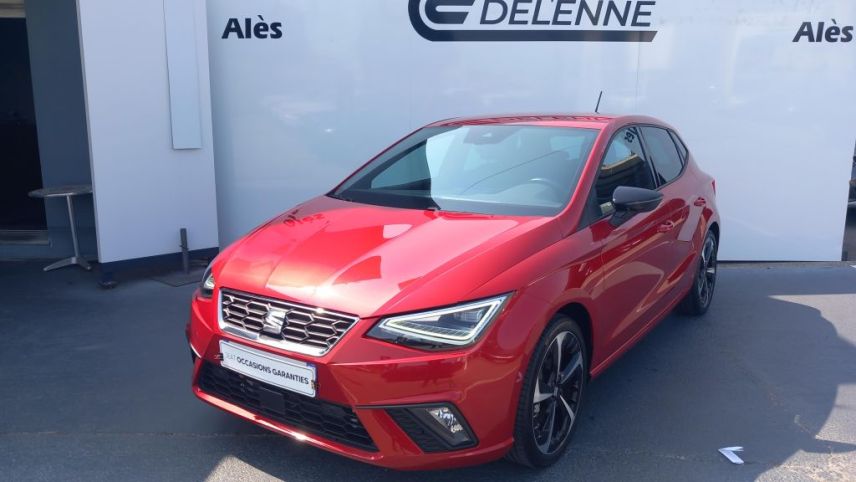 30100 : Hyundai Alès - Auto Hall - SEAT IBIZA FR - IBIZA V - Rouge - Boîte manuelle - Essence sans plomb
