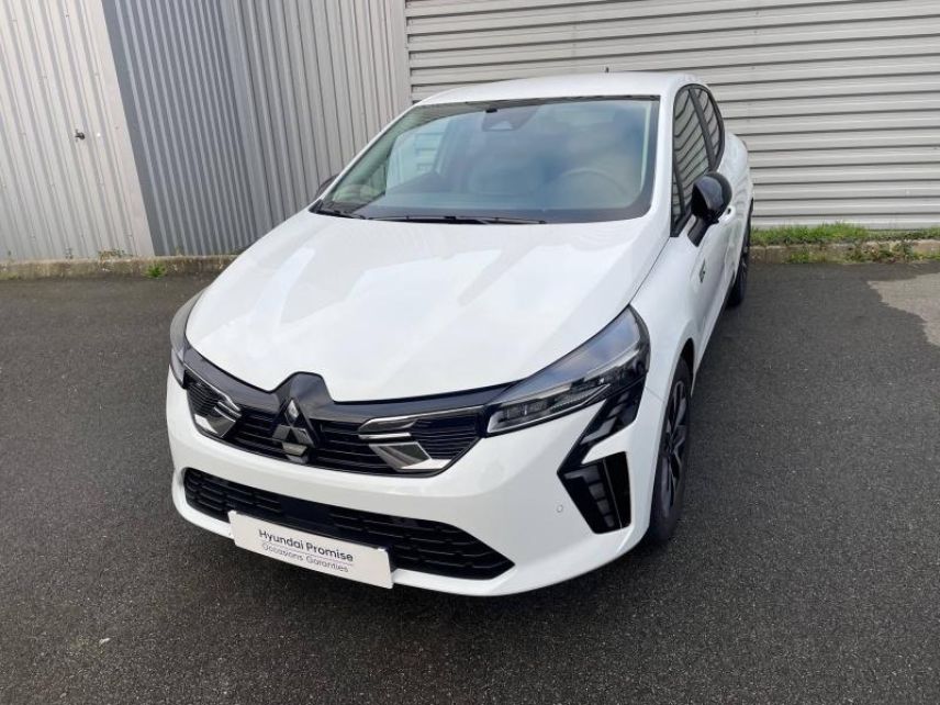 29200 : Hyundai Brest - Iroise Automobiles - MITSUBISHI Colt - Colt - Blanc - Traction - Hybride : Essence/Electrique