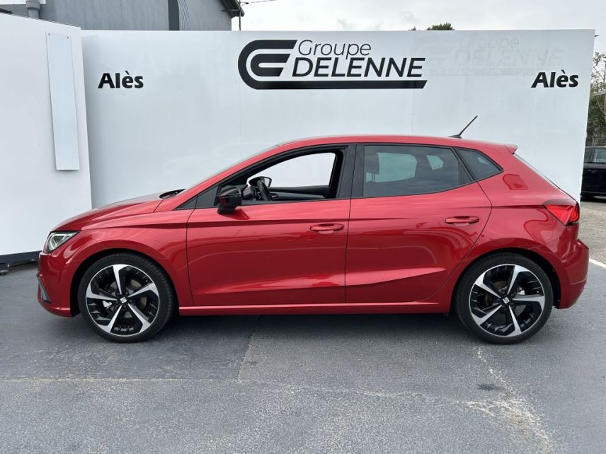 30100 : Hyundai Alès - Auto Hall - SEAT IBIZA FR - IBIZA V - Rouge - Automate sequentiel - Essence sans plomb