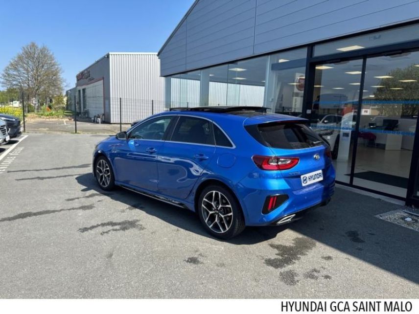 35400 : Hyundai Saint-Malo - GCA - KIA Ceed - Ceed - Bleu Fusion métallisé - Traction - Essence
