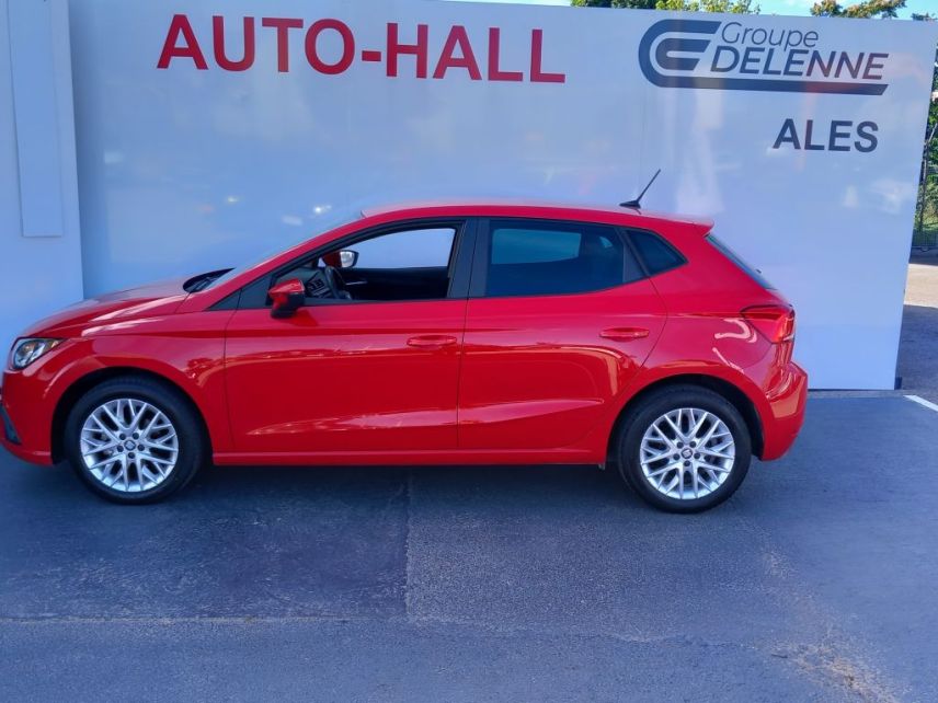 30100 : Hyundai Alès - Auto Hall - SEAT IBIZA Urban - IBIZA V - Rouge - Boîte manuelle - Essence sans plomb