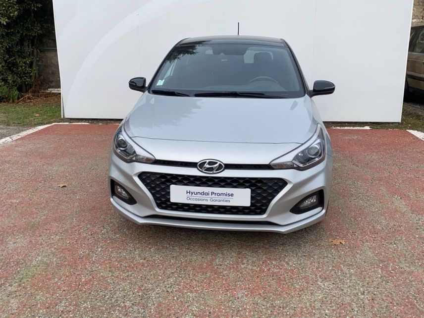 33110 : Hyundai Bordeaux Nord Le Bouscat - Sipa Automobiles - HYUNDAI i20 Edition #Style - i20 II - Gris clair - Boîte manuelle - Essence sans plomb