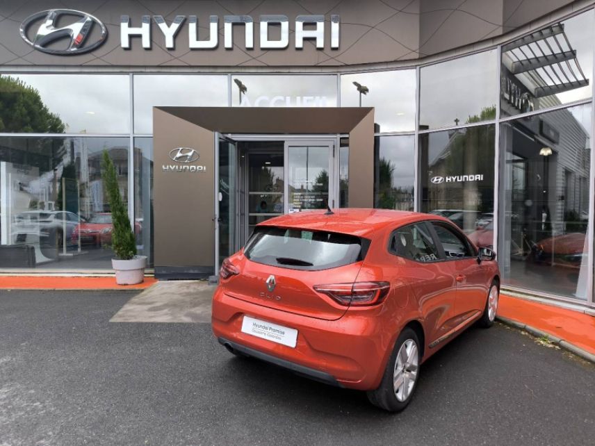 19100 : Hyundai Brive-la-Gaillarde - Garage Pouget - RENAULT Clio - Clio - Rouge Flamme - Traction - Diesel