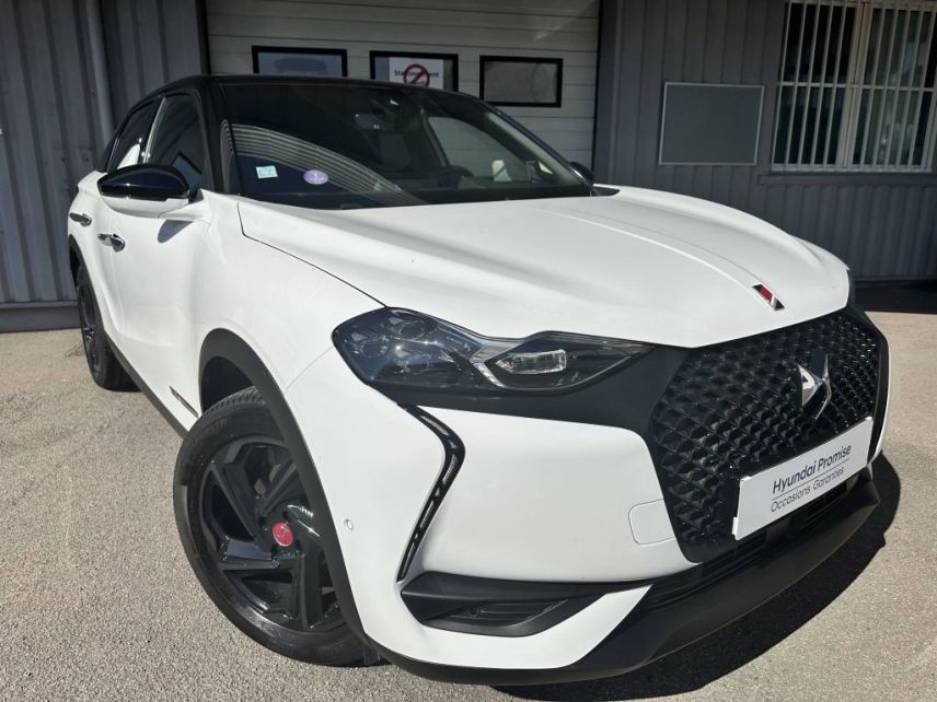 21300 : Hyundai Dijon - Privilège Automobiles - DS DS 3 CROSSBACK Performance Line+ - DS 3 - Blanc - Boîte automatique - Essence sans plomb