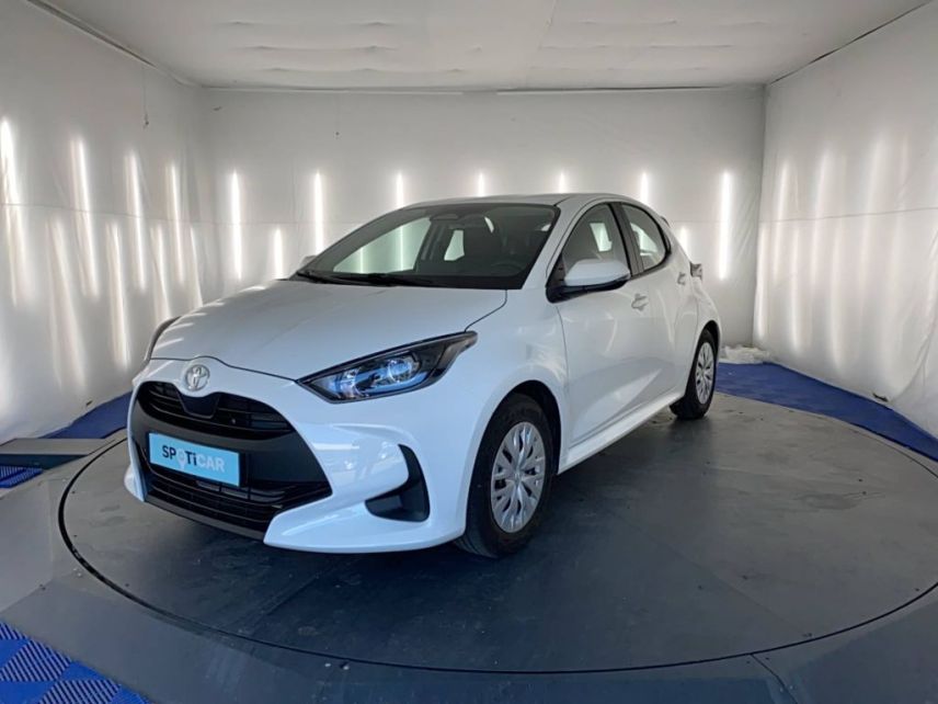 31200 : Hyundai TOULOUSE NORD - AUTO NORD - TOYOTA YARIS HYBRIDE Dynamic - YARIS IV - BLANC - Automate à fonct. Continu - Essence / Courant électrique