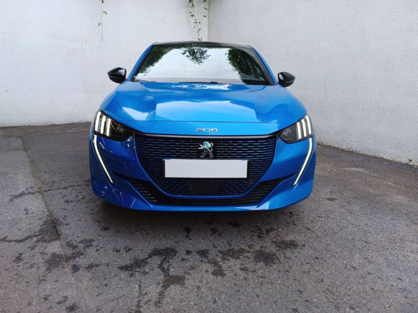 60740 : Hyundai Saint-Maximin - Protea by Riester - PEUGEOT 208 GT Line - 208 II - Bleu - Automate à fonct. Continu - Courant électrique