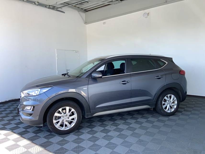 85000 : Hyundai La Roche-sur-Yon - Océane Auto - HYUNDAI TUCSON Creative - TUCSON III - Gris - Boîte manuelle - Diesel