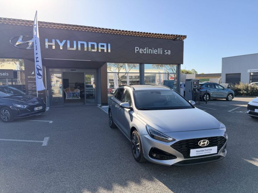 04100 : Hyundai Manosque - Pedinielli - HYUNDAI i30 SW Creative - i30 III - Gris - Boîte séquentielle - Essence sans plomb