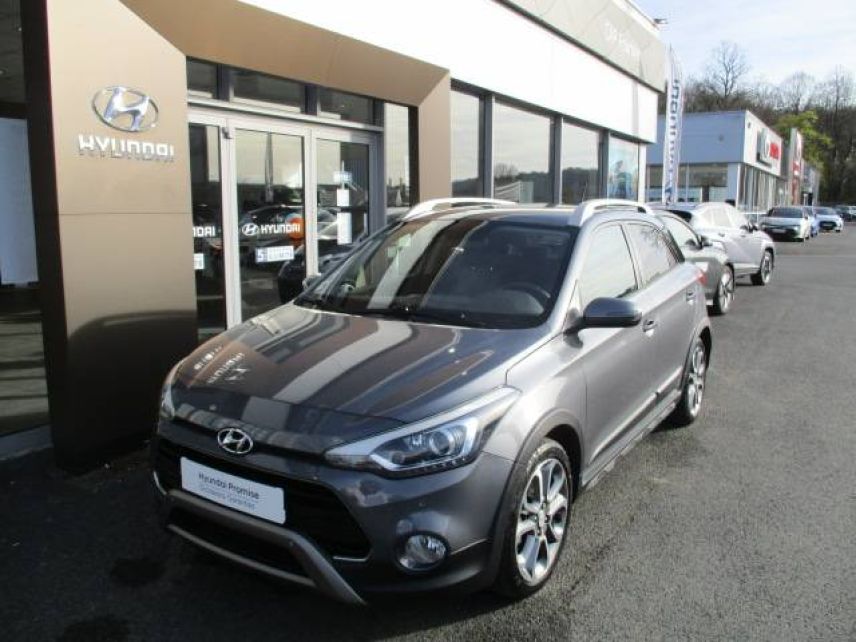 91150 : Hyundai Étampes -CAP Fournier - HYUNDAI i20 Active - i20 II - Gris - Boîte séquentielle - Essence sans plomb
