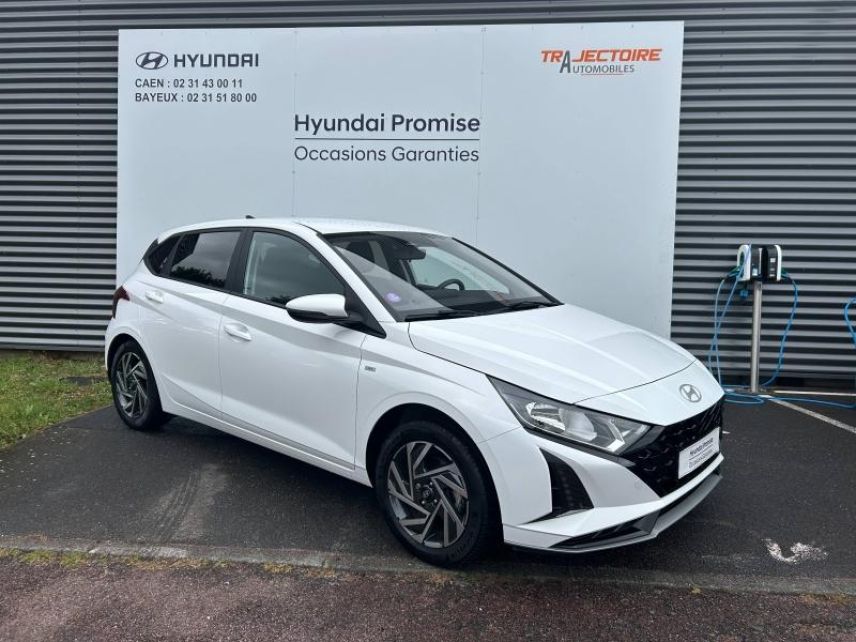 14100 : Hyundai Lisieux - Trajectoire Automobiles - HYUNDAI i20 - i20 - Polar White - Traction - Essence/Micro-Hybride