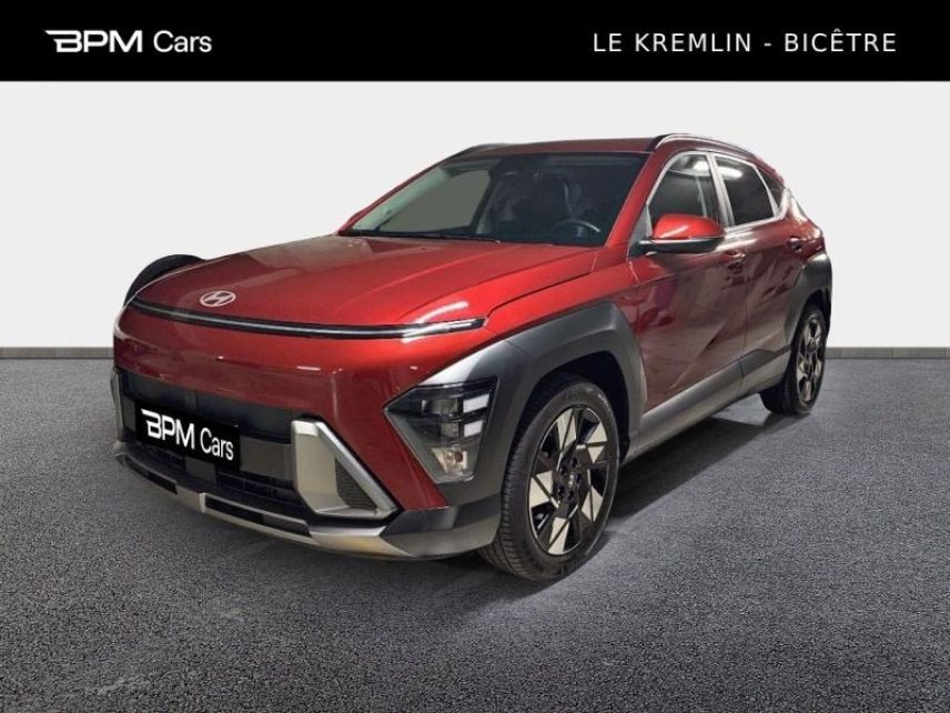 94270 : Hyundai Kremlin-Bicêtre - BPM Cars - HYUNDAI Kona - Kona - Ultimate Red métallisé - Traction - Hybride : Essence/Electrique