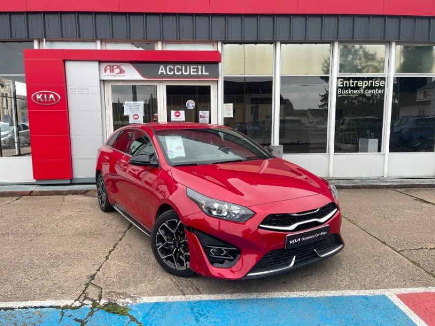 89100 : Hyundai Sens - APS - KIA ProCeed - ProCeed - Rouge Rubis métallisé - Traction - Essence