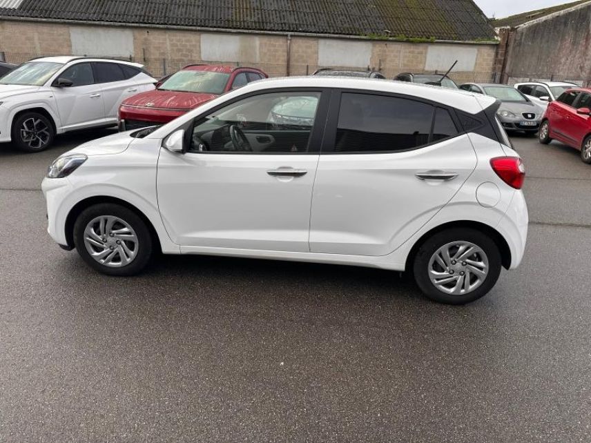 29200 : Hyundai Brest - Iroise Automobiles - HYUNDAI i10 - i10 - Atlas White - Traction - Essence