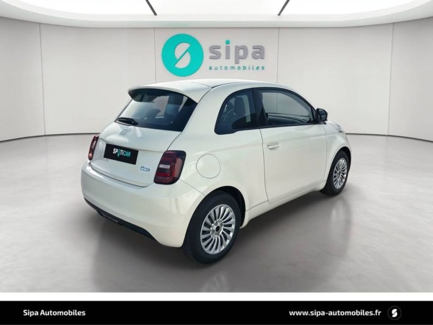 33140 : Hyundai Bordeaux Sud Villenave d'Ornon - Sipa Automobiles - FIAT 500e BERLINE MY22 SERIE 1 STEP 2 Action Plus - 500 III ELECTRIQUE - Blanc - Automate à fonct. Continu - Courant électrique