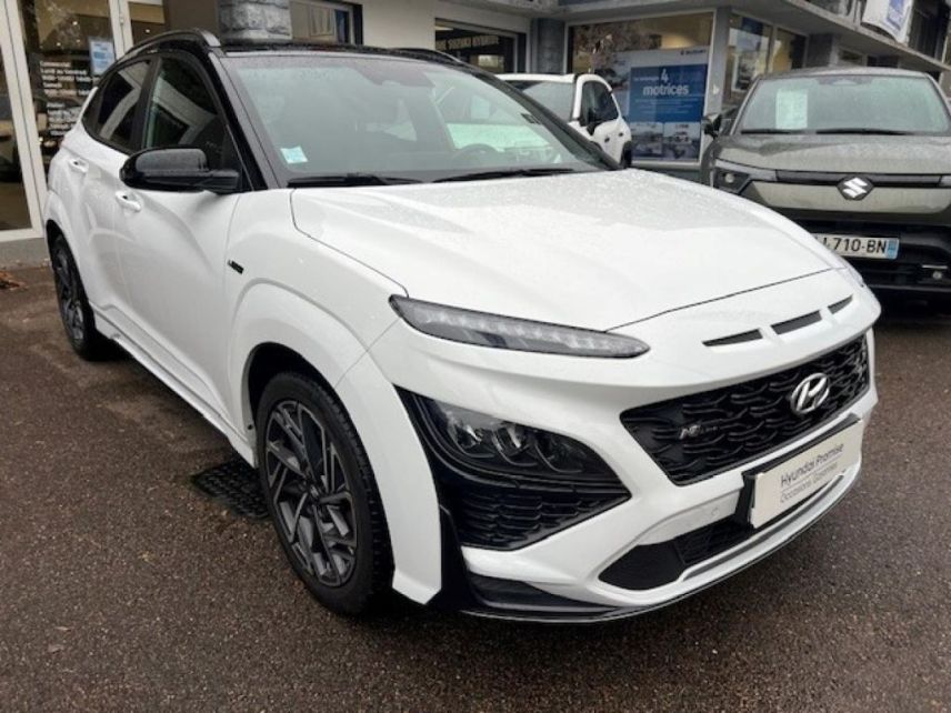 89100 : Hyundai Sens - APS - HYUNDAI Kona - Kona - Atlas White - Traction - Essence/Micro-Hybride