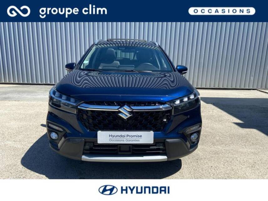 40990 : Hyundai Dax - i-AUTO - SUZUKI S-Cross - S-Cross - Pearl Sphere Blue métallisé - Transmission intégrale - Essence/Micro-Hybride