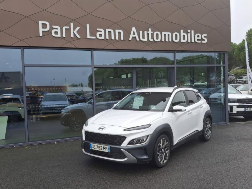 56000 : Hyundai Vannes - Park Lann Automobiles - HYUNDAI Kona - Kona - Atlas White - Traction - Hybride : Essence/Electrique