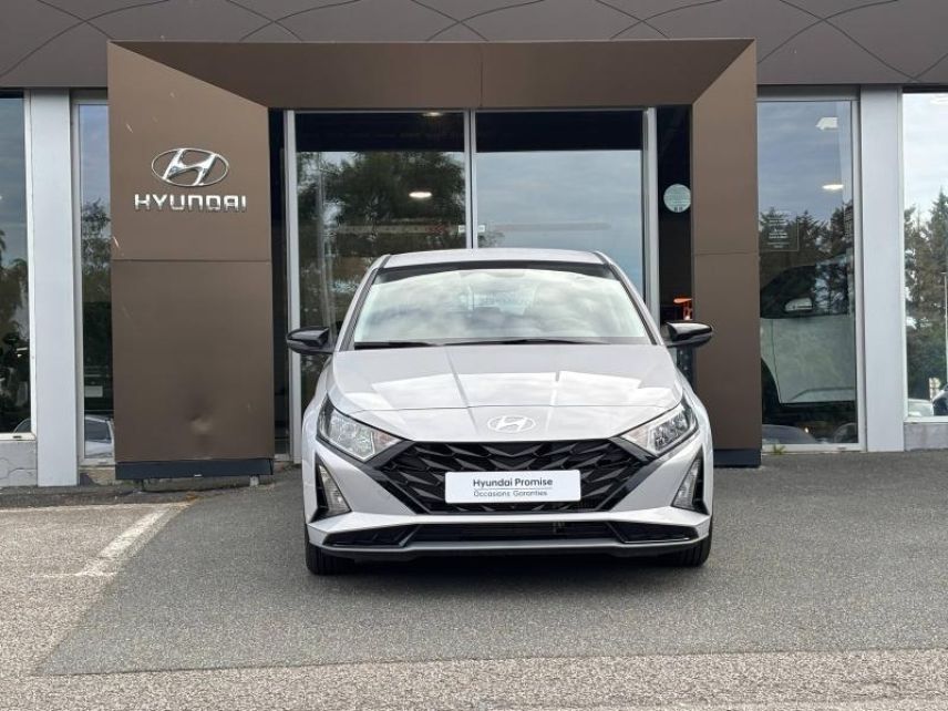 29000 : Hyundai Quimper - Iroise Automobiles - HYUNDAI i20 - i20 - Lumen Gray Métal - Traction - Essence