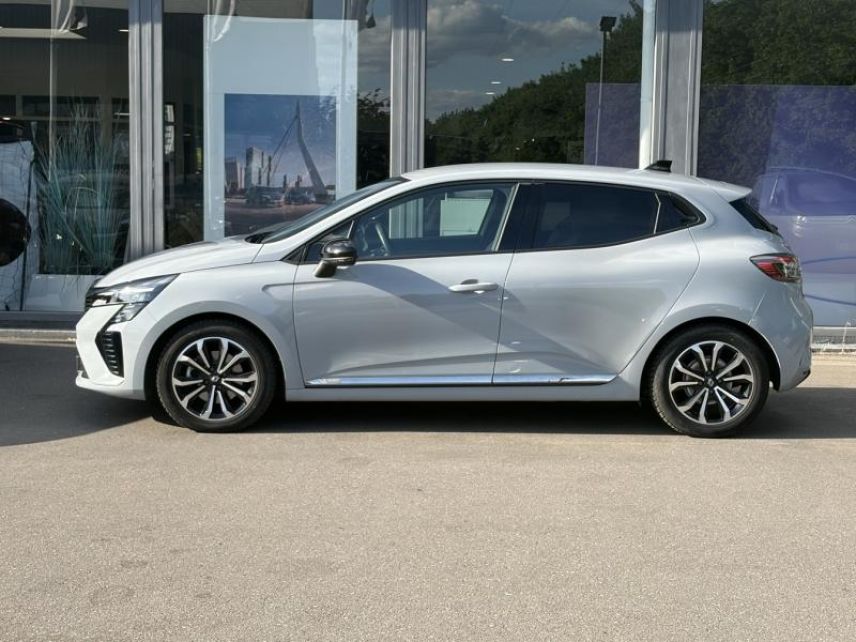 57100 : Hyundai Thionville - Théobald Automobiles - RENAULT Clio - Clio - Blanc Glacier - Traction - Hybride : Essence/Electrique