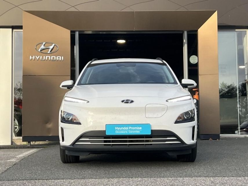 29000 : Hyundai Quimper - Iroise Automobiles - HYUNDAI Kona - Kona - Atlas White Métal - Traction - Electrique