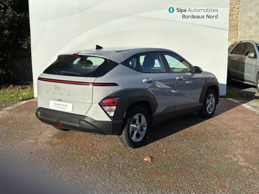 33110 : Hyundai Bordeaux Nord Le Bouscat - Sipa Automobiles - HYUNDAI KONA Intuitive - KONA (02/2023) - CYBER GRAY. - Automate sequentiel - Essence / Courant électrique