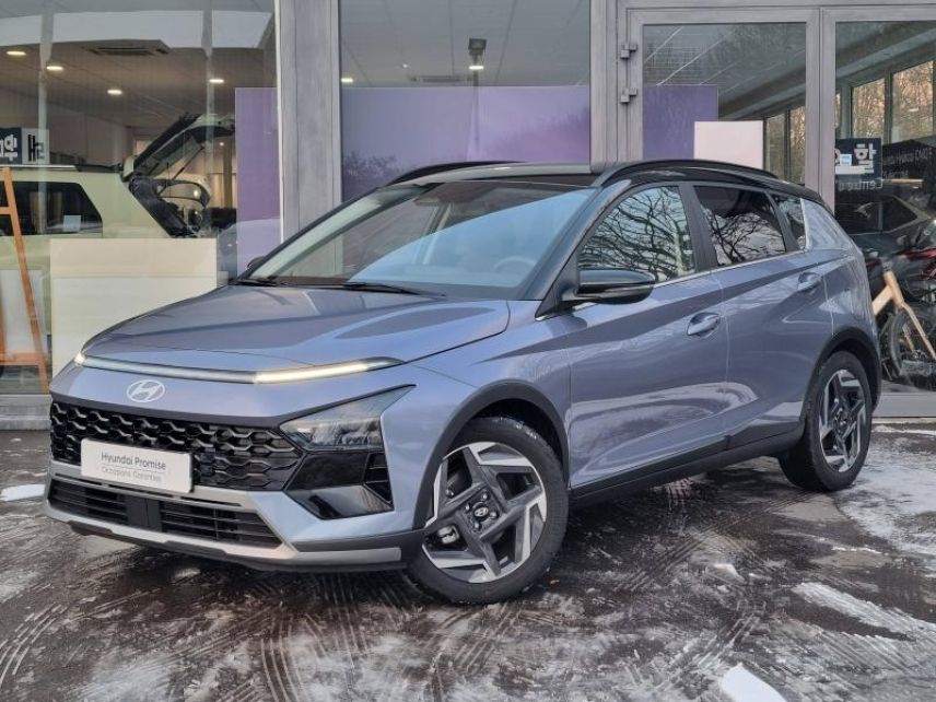 57100 : Hyundai Thionville - Théobald Automobiles - HYUNDAI Bayon - Bayon - Meta Blue Métal/Toit+rétros Black - Traction - Essence