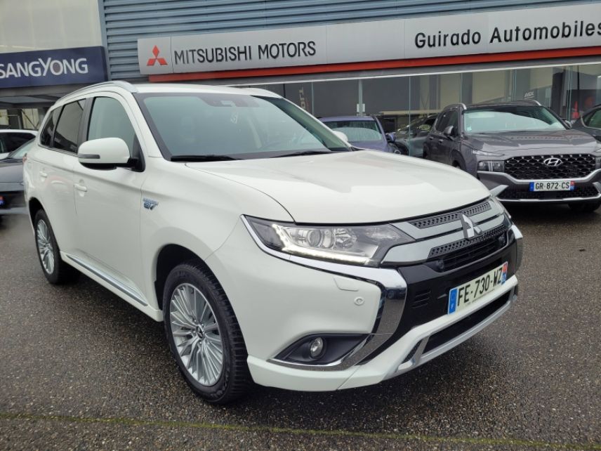 82005 : Hyundai Montauban - Pierre Guirado Automobiles - MITSUBISHI Outlander - Outlander - Polar White - Transmission intégrale - Hybride rechargeable : Essence/Electrique