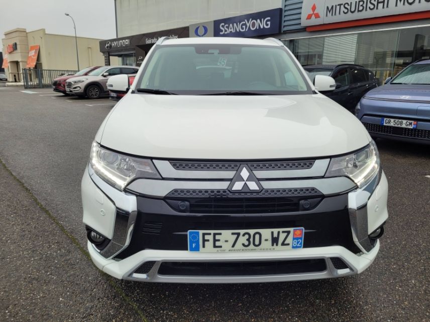 82005 : Hyundai Montauban - Pierre Guirado Automobiles - MITSUBISHI Outlander - Outlander - Polar White - Transmission intégrale - Hybride rechargeable : Essence/Electrique