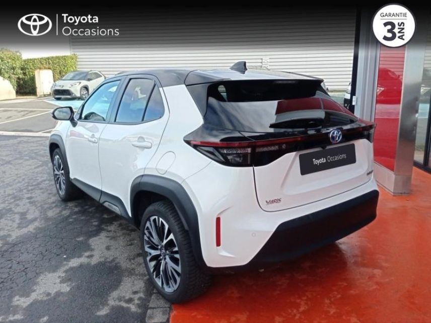 50000 : Hyundai Saint-Lô - GCA - TOYOTA Yaris Cross - Yaris Cross - Bi ton blanc lunaire   noir - Traction - Hybride : Essence/Electrique