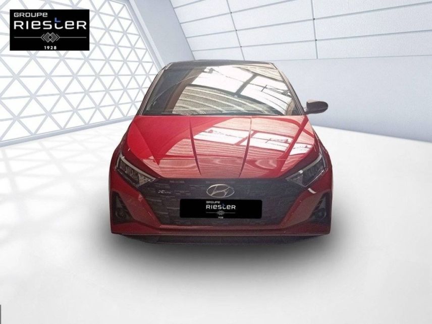 60740 : Hyundai Saint-Maximin - Protea by Riester - HYUNDAI i20 N Line Michel Vaillant - i20 III - Rouge - Automate sequentiel - Essence sans plomb