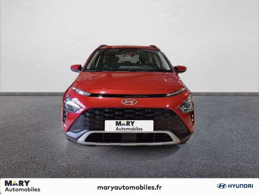 02100 : Hyundai Saint-Quentin - Mary Automobiles - HYUNDAI BAYON Initia - BAYON - DRAGON RED - Boîte manuelle - Essence sans plomb