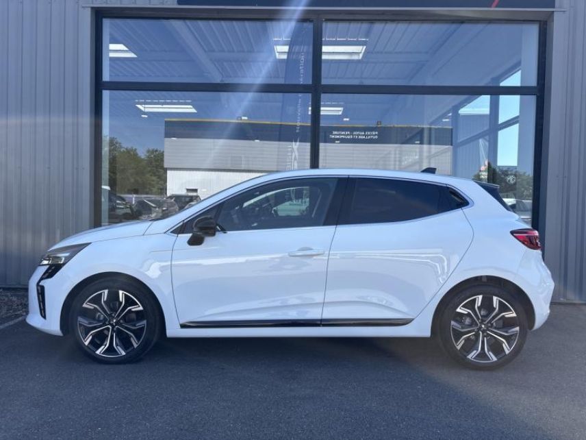 57685 : Hyundai Metz - Theobald Automobiles - MITSUBISHI Colt - Colt - Blanc - Traction - Essence