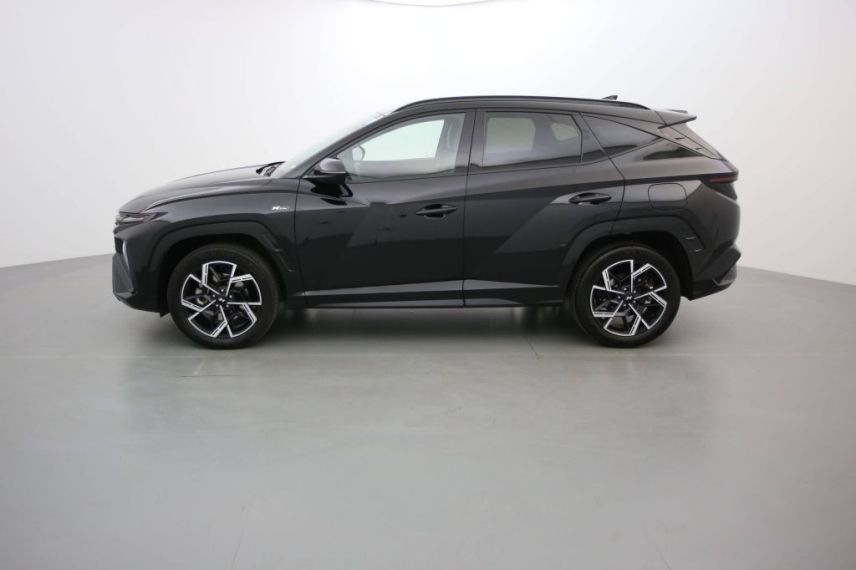 01150 : Stock constructeur - HYUNDAI TUCSON N Line Creative - TUCSON IV - Noir - Boîte automatique - Essence / Courant électrique