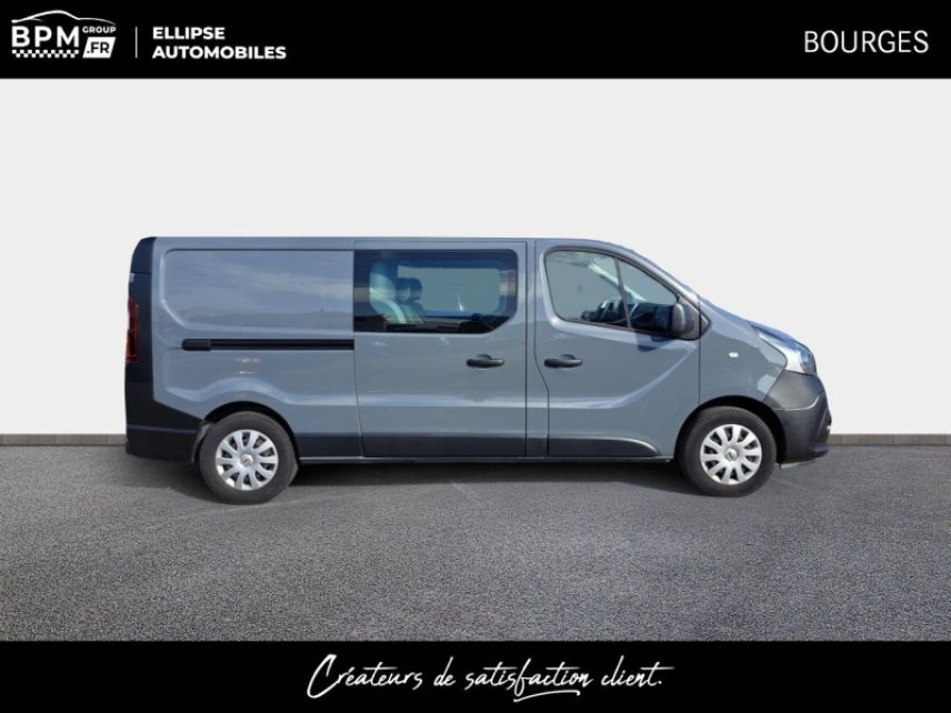18230 : Hyundai Bourges - ELLIPSE Automobiles - NISSAN NV300 Fg - NV300 Fg - Gris Taupe - Traction - Diesel