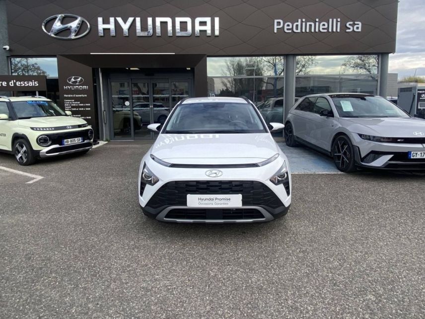 84120 : Hyundai PERTUIS - SA PEDINIELLI - HYUNDAI BAYON Intuitive - BAYON - Blanc - Boîte manuelle - Essence sans plomb