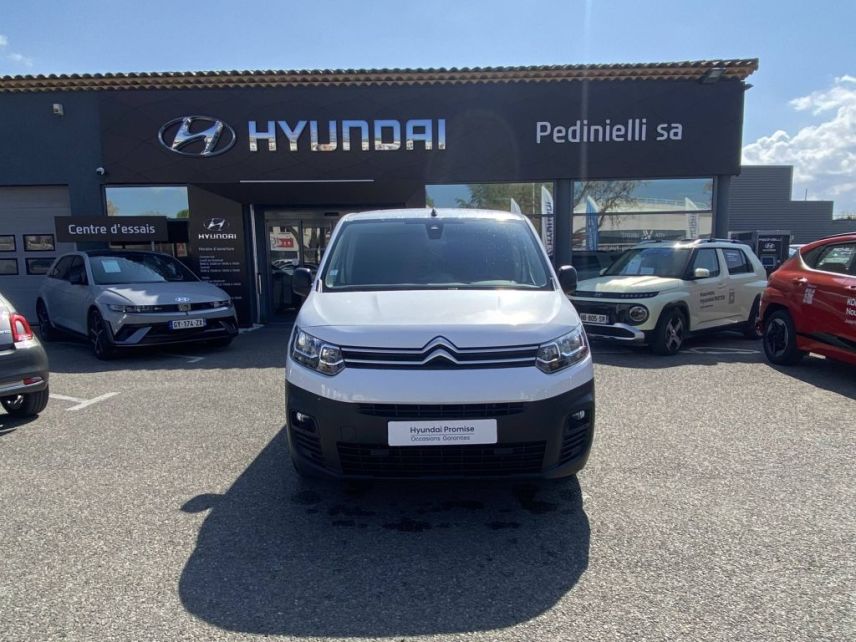 84120 : Hyundai PERTUIS - SA PEDINIELLI - CITROEN BERLINGO FOURGON CLUB - BERLINGO II - BLANC - Boîte manuelle - Diesel