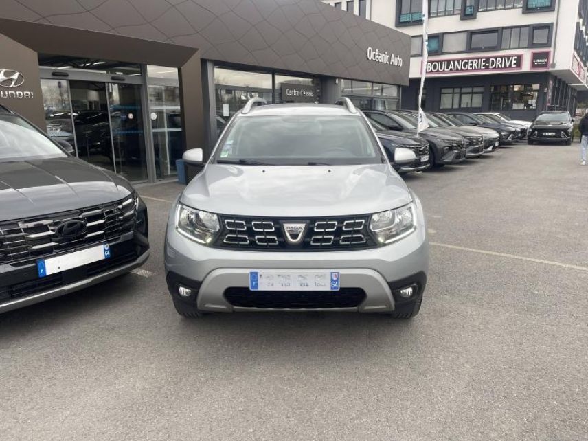 64100 : Hyundai Bayonne - Oceanic Auto - DACIA Duster - Duster - Gris Highland - Traction - Essence