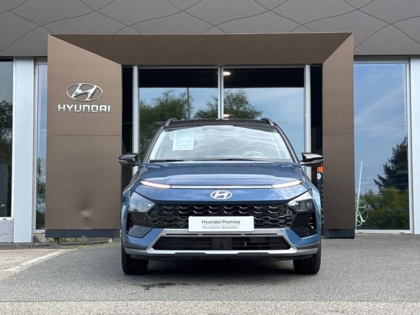 29000 : Hyundai Quimper - Iroise Automobiles - HYUNDAI Bayon - Bayon - Meta Blue Métal/Toit+rétros Black - Traction - Essence