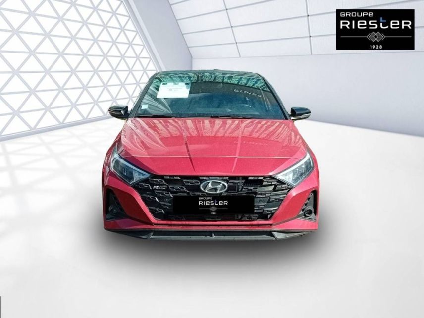 77600 : Hyundai Bussy-Saint-Georges - Protea by Riester - HYUNDAI i20 N Line Michel Vaillant - i20 III - PASSION RED/PHANTOM BLACK - Boîte manuelle - Essence sans plomb