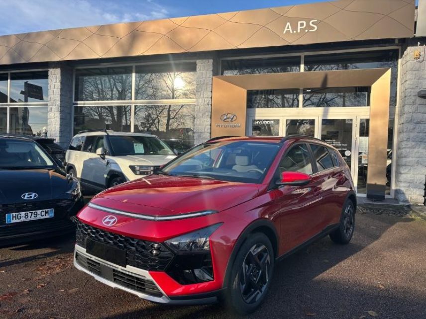 89100 : Hyundai Sens - APS - HYUNDAI Bayon - Bayon - Dragon Red Métal - Traction - Essence