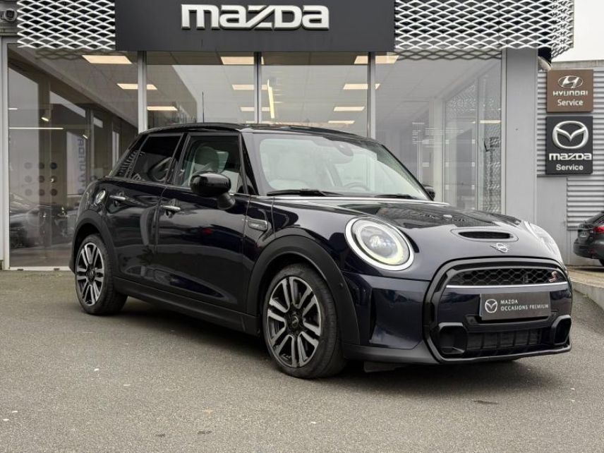 29000 : Hyundai Quimper - Iroise Automobiles - MINI Mini 5 Portes - Mini 5 Portes - Enigmatic Black - Traction - Essence