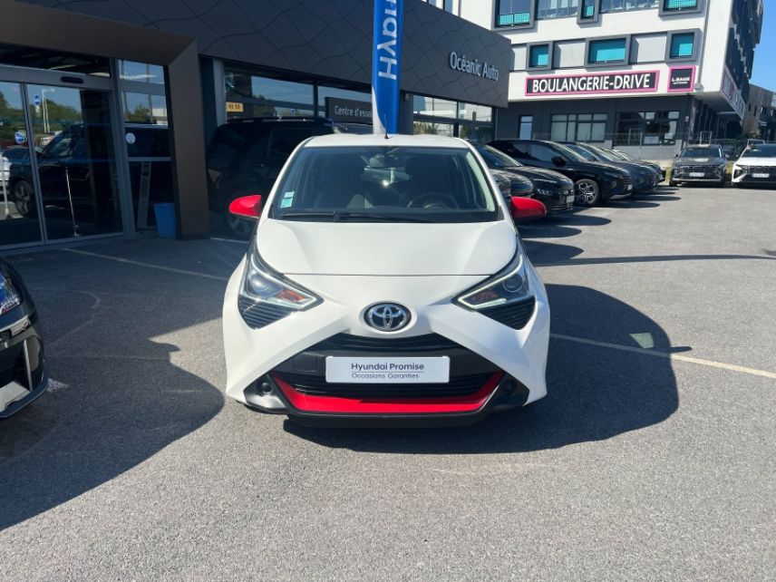 64100 : Hyundai Bayonne - Oceanic Auto - TOYOTA Aygo - Aygo -  - Traction - Essence