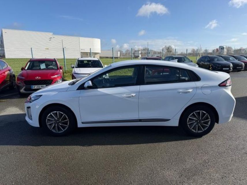 49300 : Hyundai Cholet - Océane Auto - HYUNDAI IONIQ Intuitive - IONIQ - Blanc - Automate à fonct. Continu - Courant électrique
